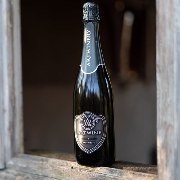 2019 Brut White